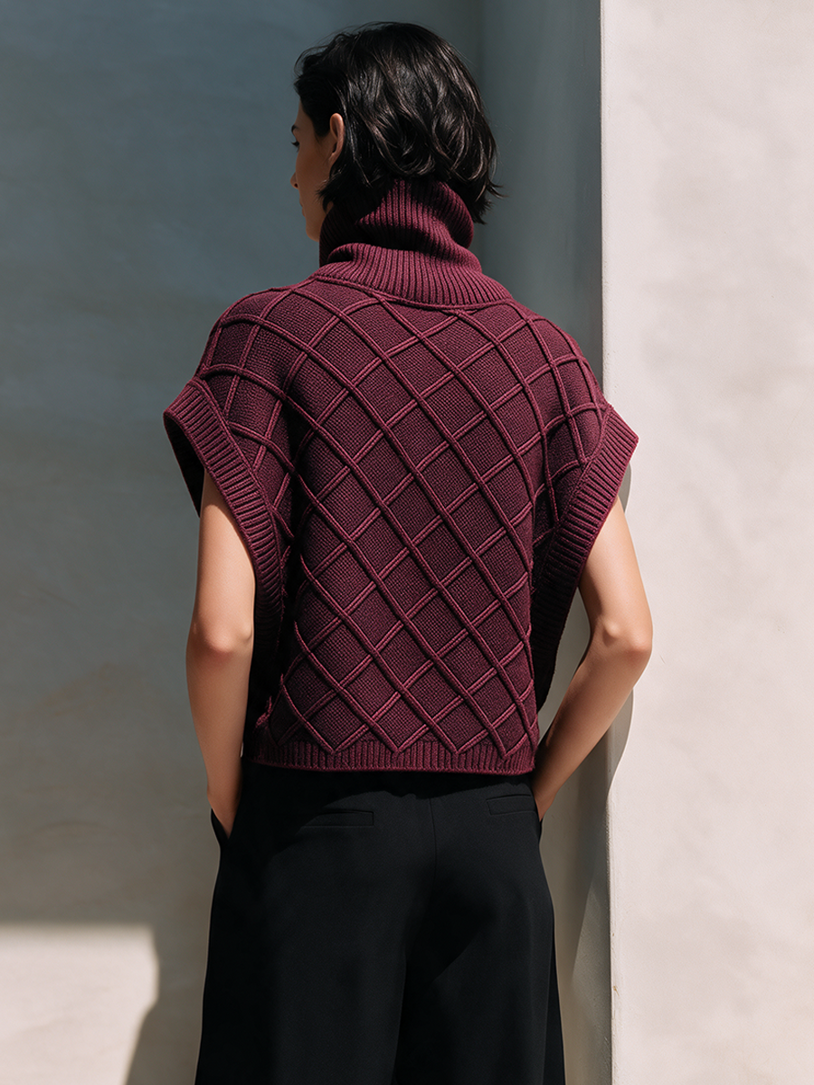 Women's High-Neck Argyle Cable-Knit Sleeveless Vest