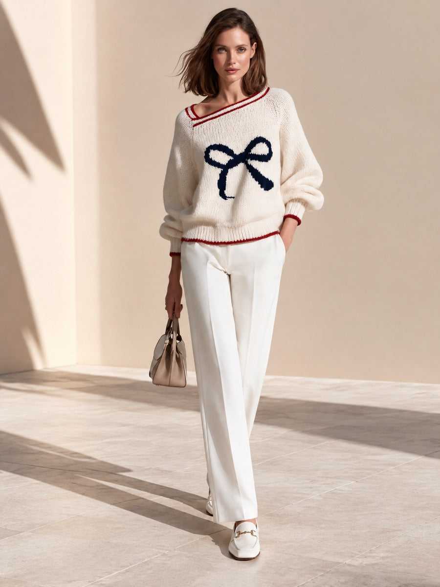 Women's Chunky Knit V-Neck Sweater with Bow Intarsia and Contrast Trim