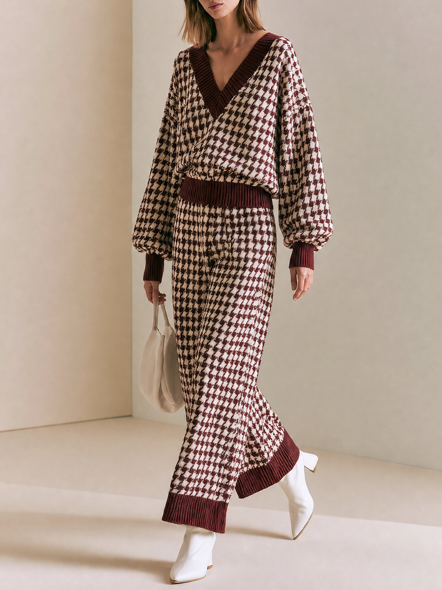 Women's Houndstooth Ribbed Trim Burgundy Set