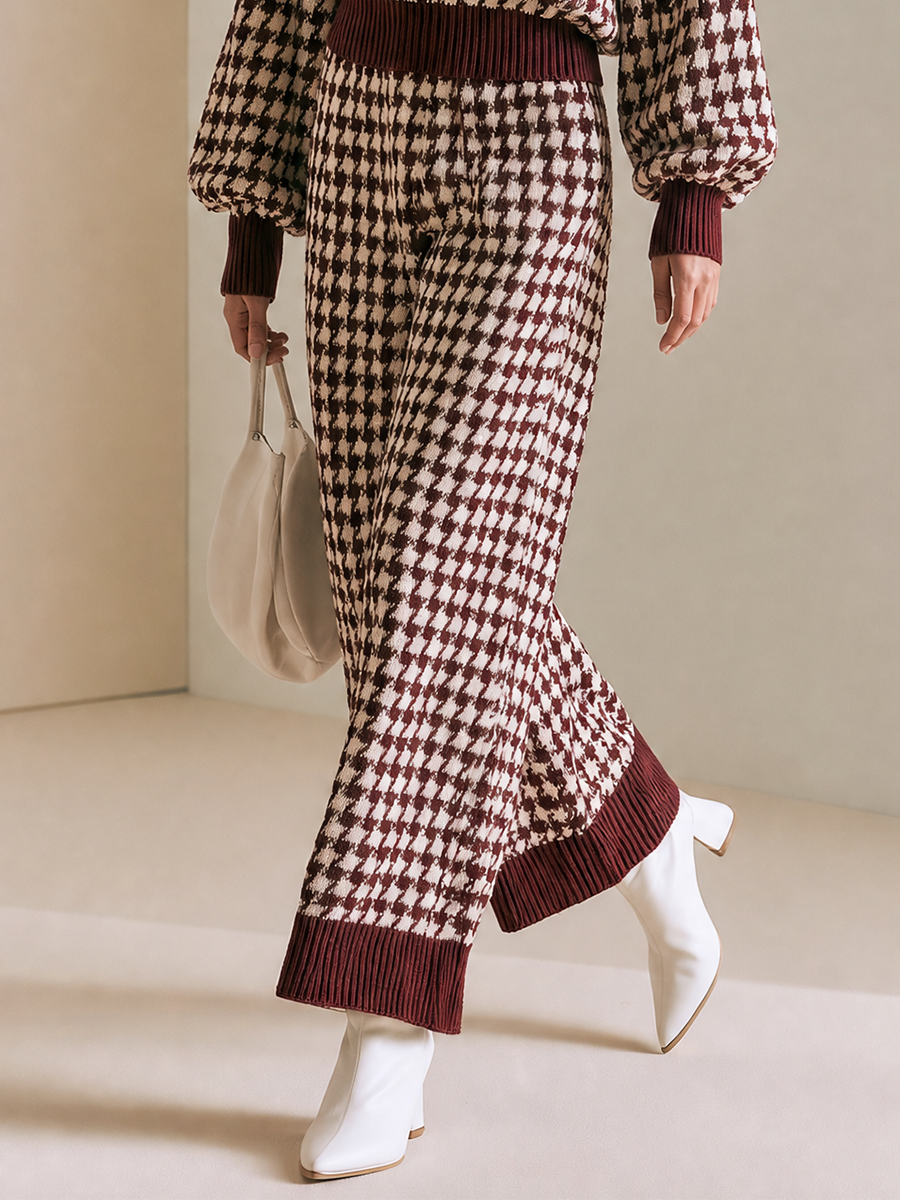 Women's Houndstooth Burgundy Knit Wide-Leg Pants
