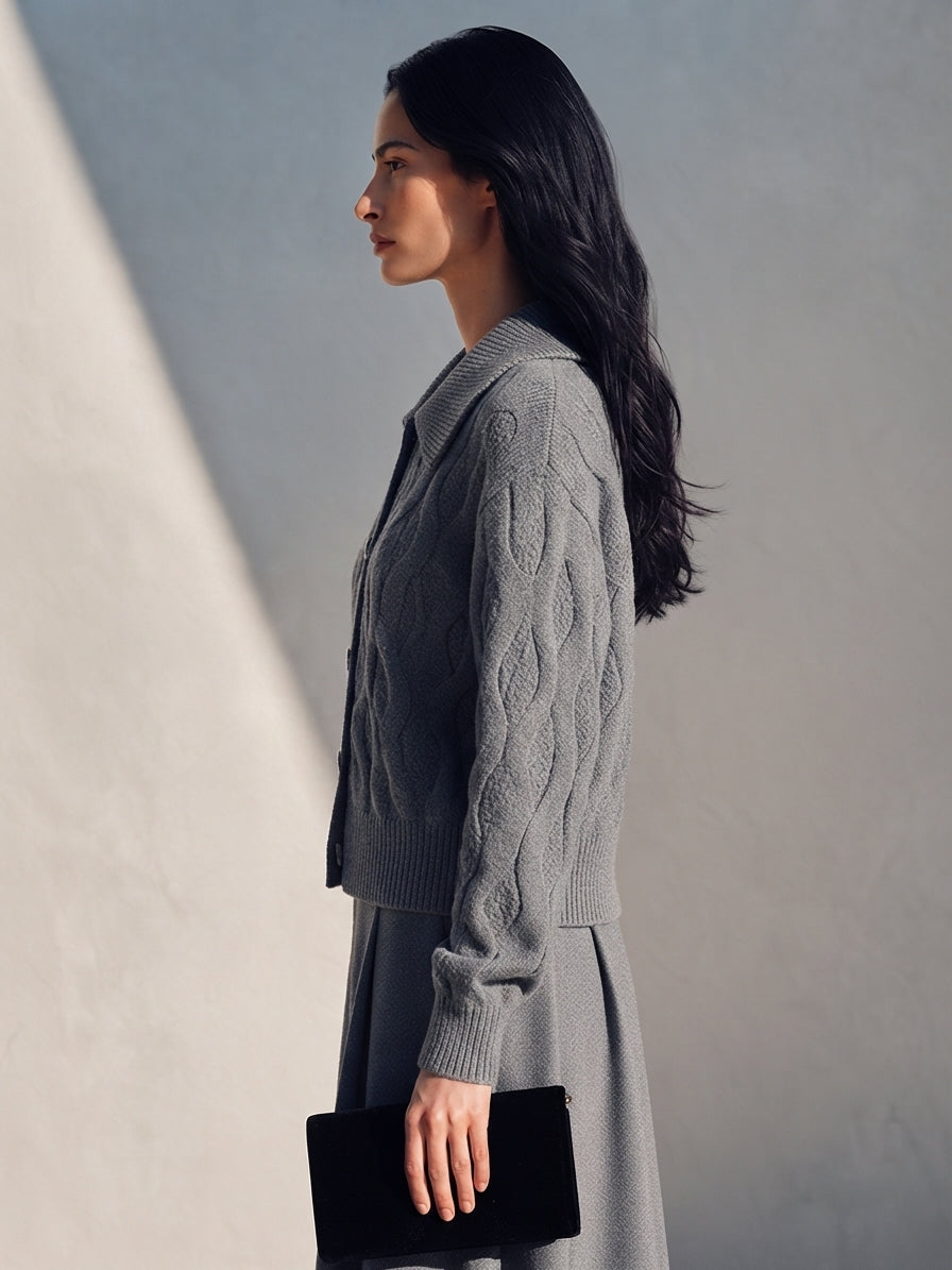 Women's Vintage-Style Cable-Knit Top With Oversized Collar