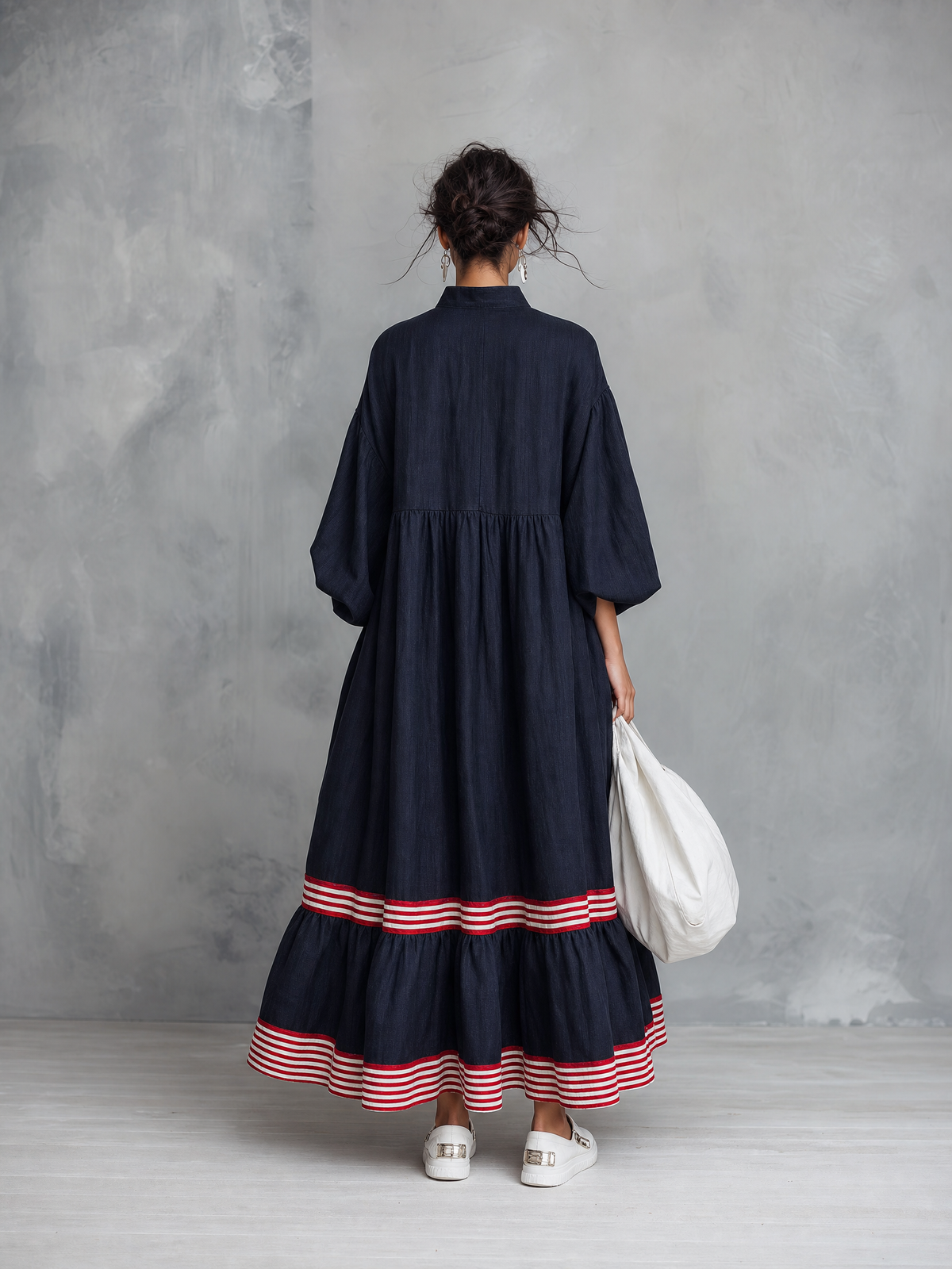 Women's Minimalist Linen-Blend Long-Sleeve Maxi Dress With Striped Hem Panel MDZ0967G8WY