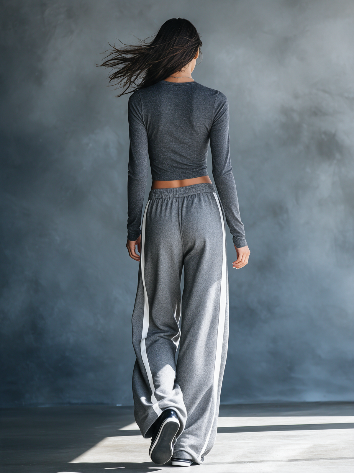 Women's Casual Grey Stretch-Knit Long-Sleeve Top And Woven Trousers Set
