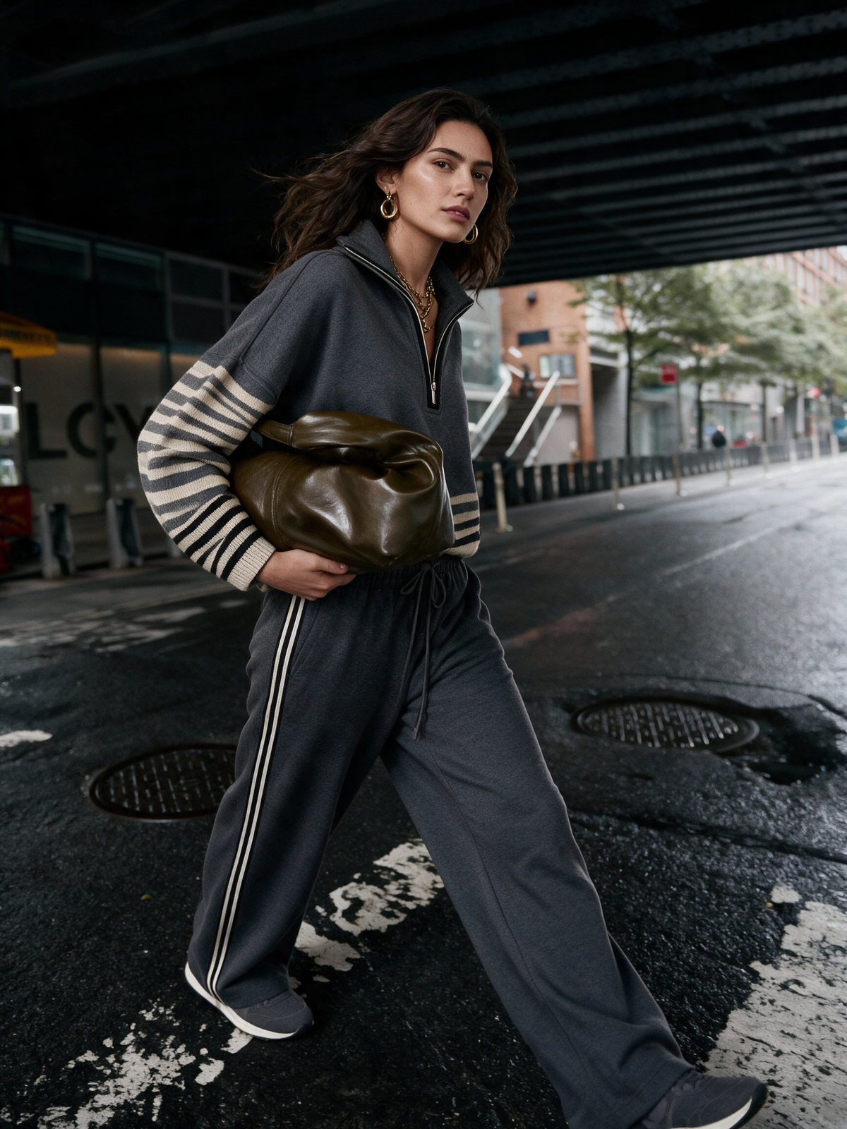 Women's Half-Zip Stripe Panel Sweatshirt & Wide-Leg Pant Set